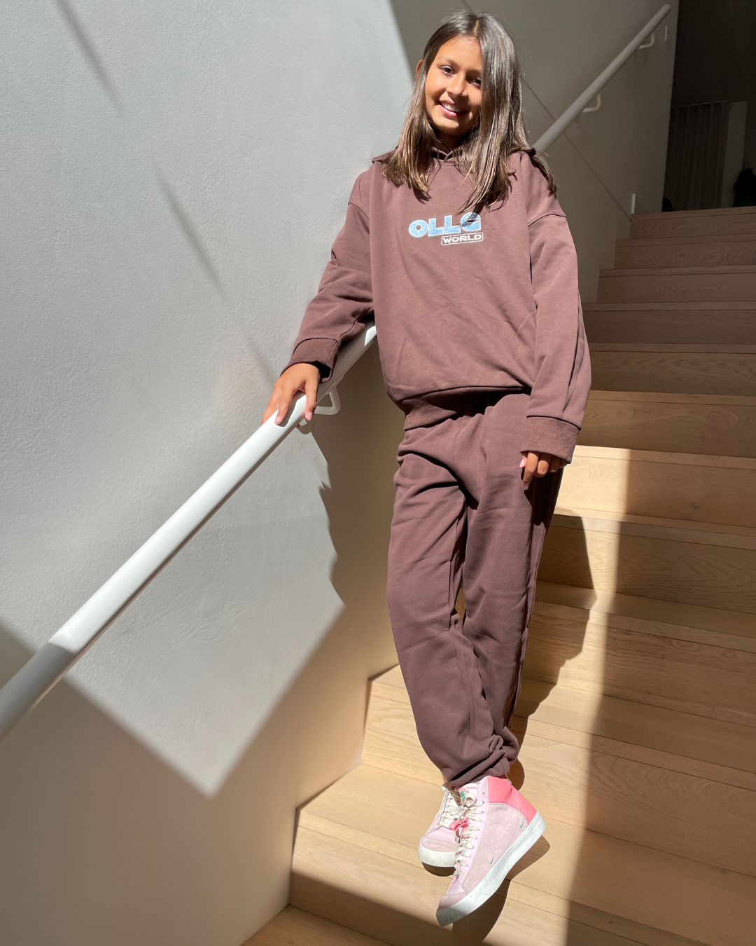 OLLE WORLD HOODIE