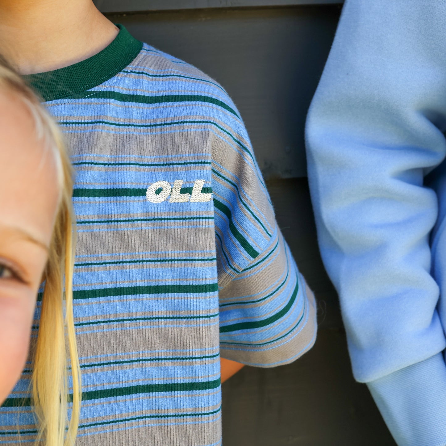 RETRO STRIPES TEE