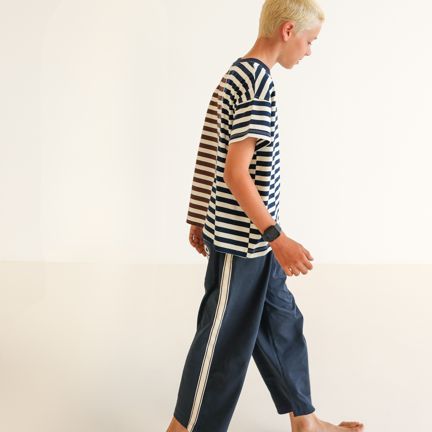 SPLIT STRIPES TEE