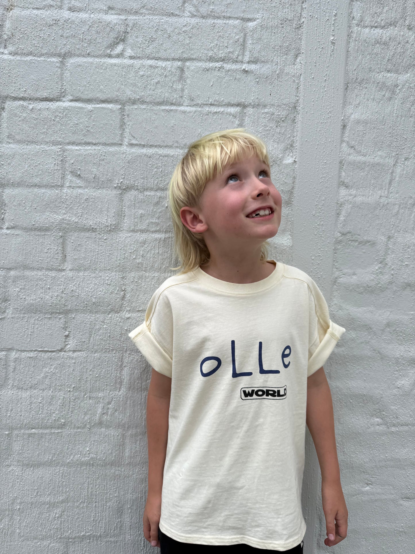 OLLE WORLD TEE