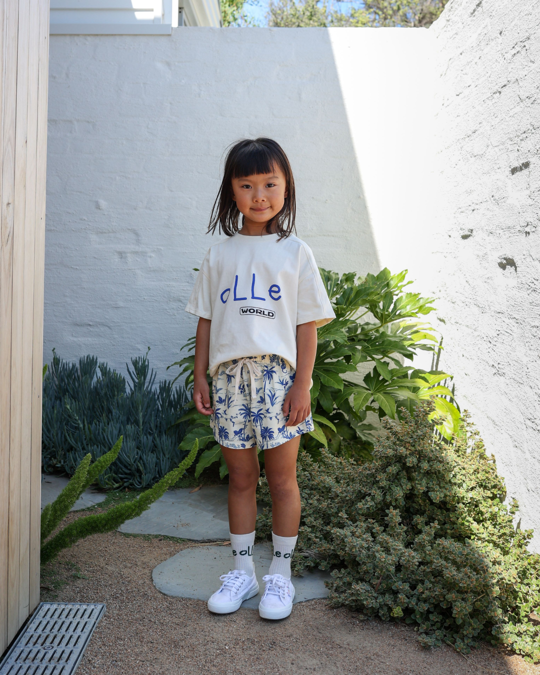 OLLE WORLD TEE