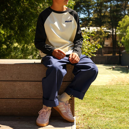 OLLE SKATE RAGLAN