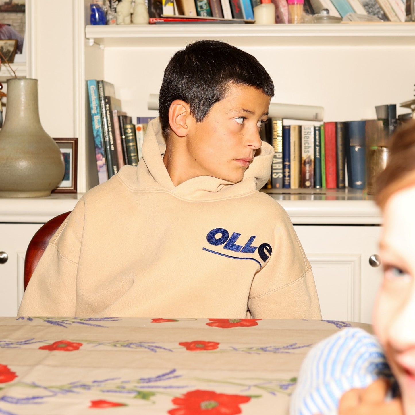 OLLE SKATE HOODIE